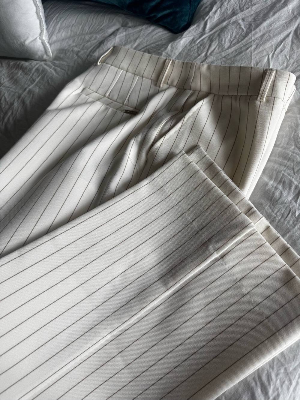 Women's Cream Pinstripe Wide-Leg Trouser Pants